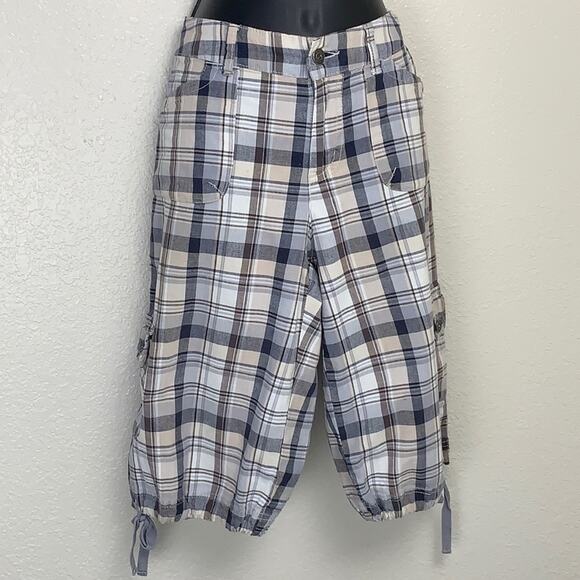 Gloria Vanderbilt plaid Bermuda shorts Size 8P - Picture 1 of 7